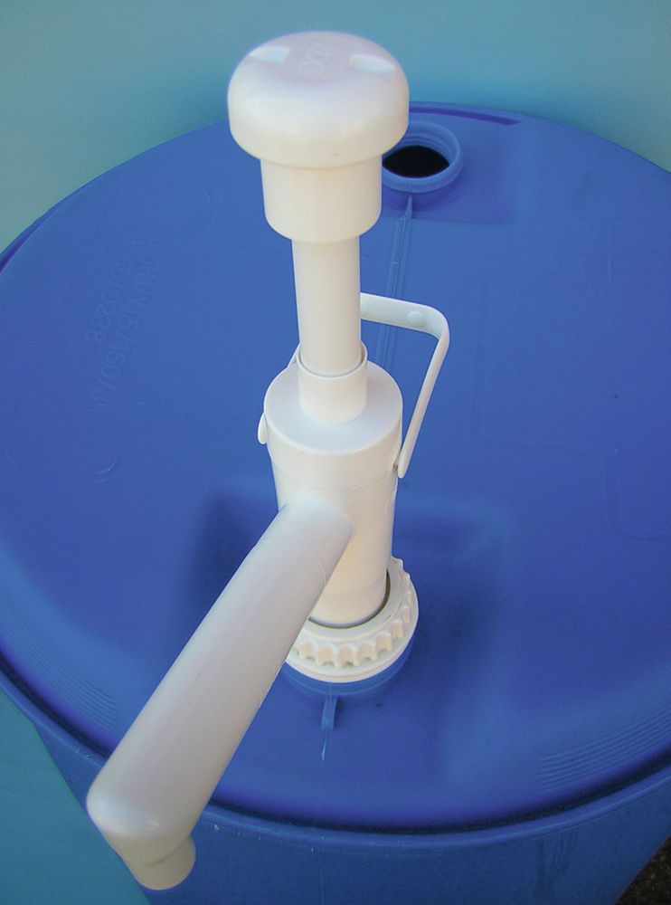 Pumpa 100-200 l-es hordóhoz, 2 adapterrel, 55 és 69 mm